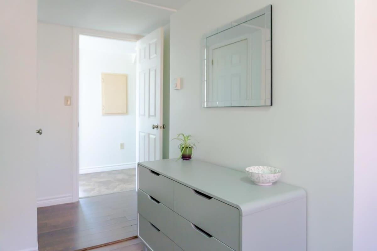 Amazing Location In Saint John 2 Bedroom Modern Parking New Екстер'єр фото