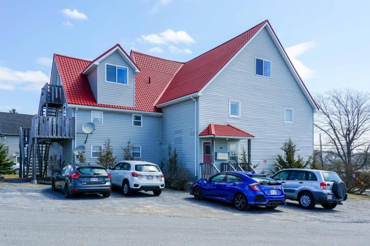 Amazing Location In Saint John 2 Bedroom Modern Parking New Екстер'єр фото