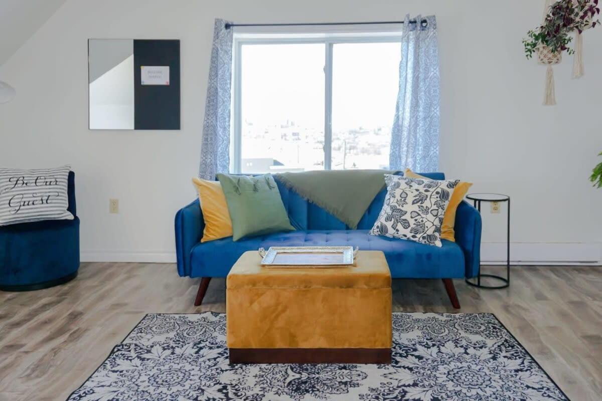 Amazing Location In Saint John 2 Bedroom Modern Parking New Екстер'єр фото